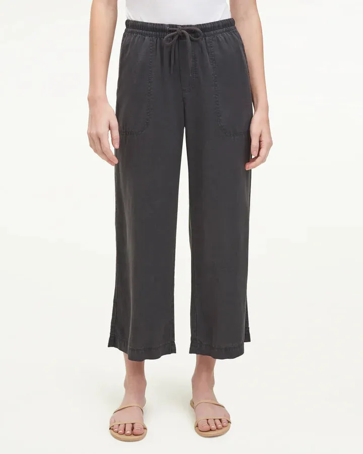 Angie Crop - Lead